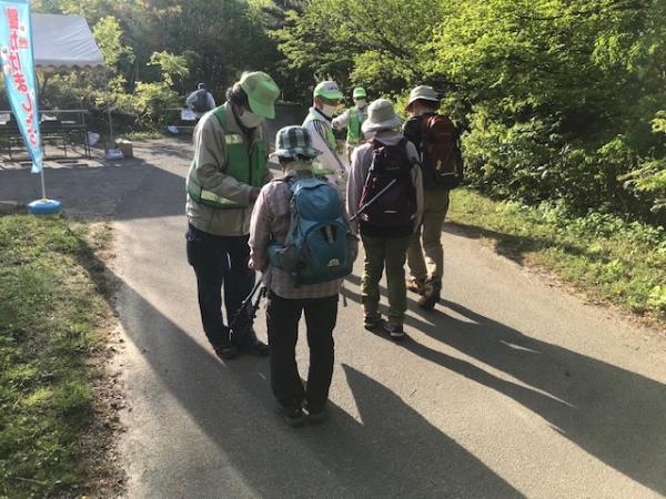 5月3日 五頭山山開き防犯啓発活動