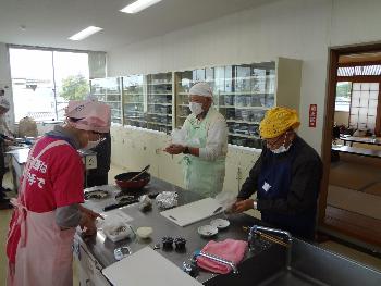 過去の男性の料理教室2