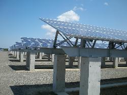 新潟東部太陽光発電所の見学
